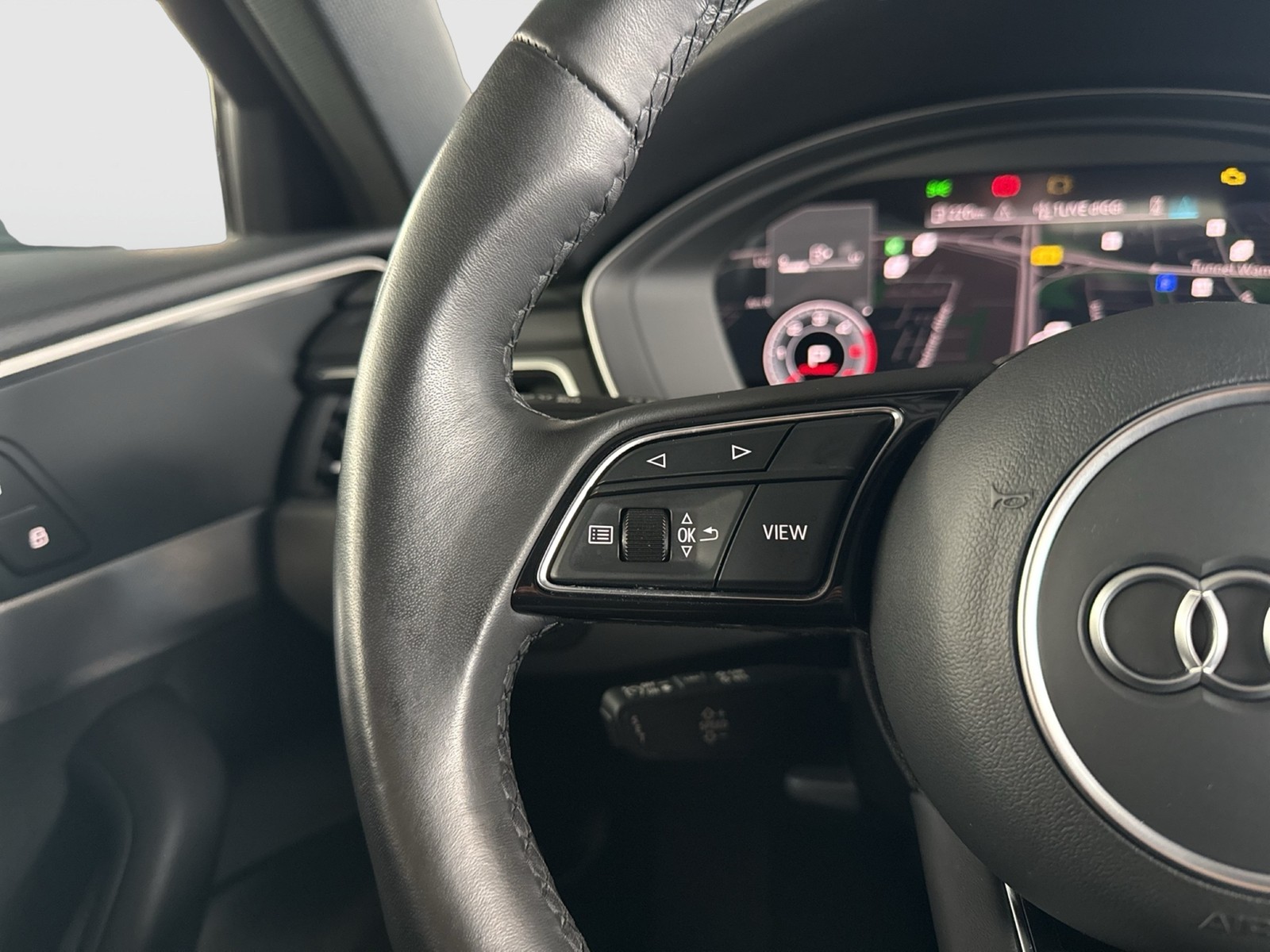 Audi A4 Allroad 50 Qu. AHK KAMERA ALU18 eKLAPPE NAVI+