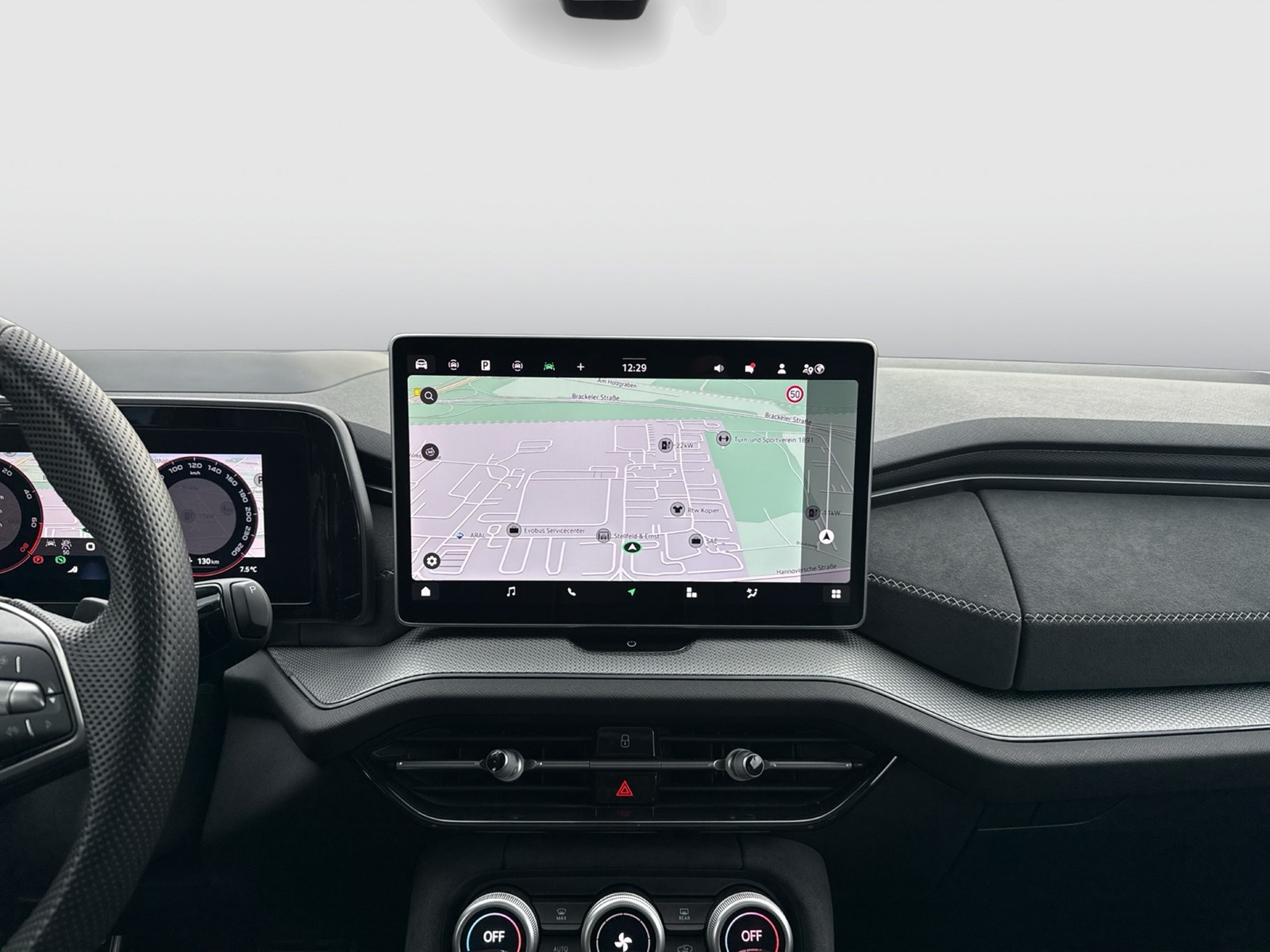 Skoda Kodiaq 1.5 iV SPORTLINE PANO AHK CAM LM19 MATRIX