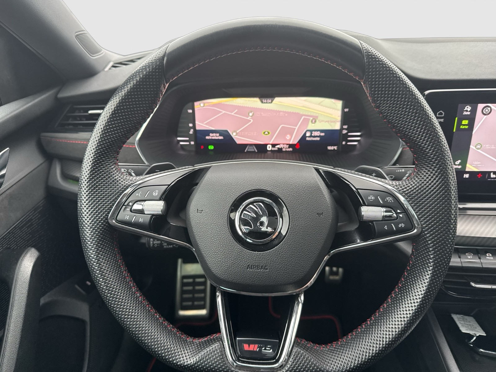 Skoda Octavia Combi 2.0 RS PLUS PANO CANTON CAM LM19