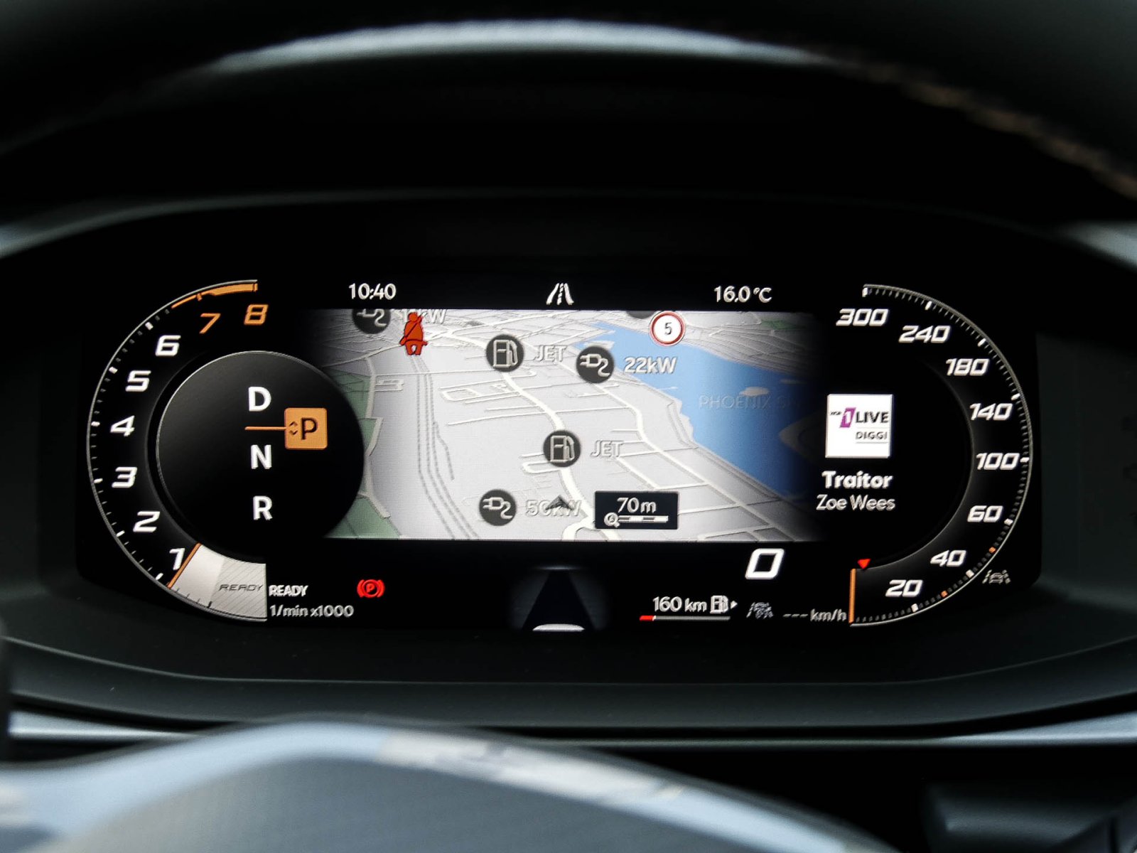 Cupra Terramar 1.5 DSG AHK SENNHEISER PANO 19LM NAV