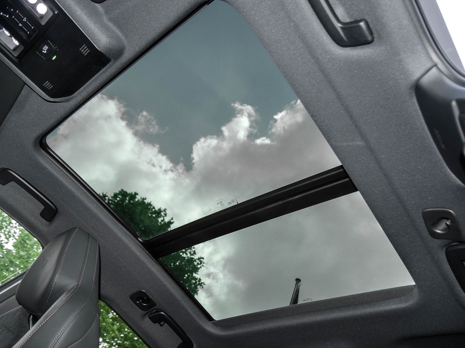 Cupra Terramar 1.5 DSG AHK SENNHEISER PANO 19LM NAV