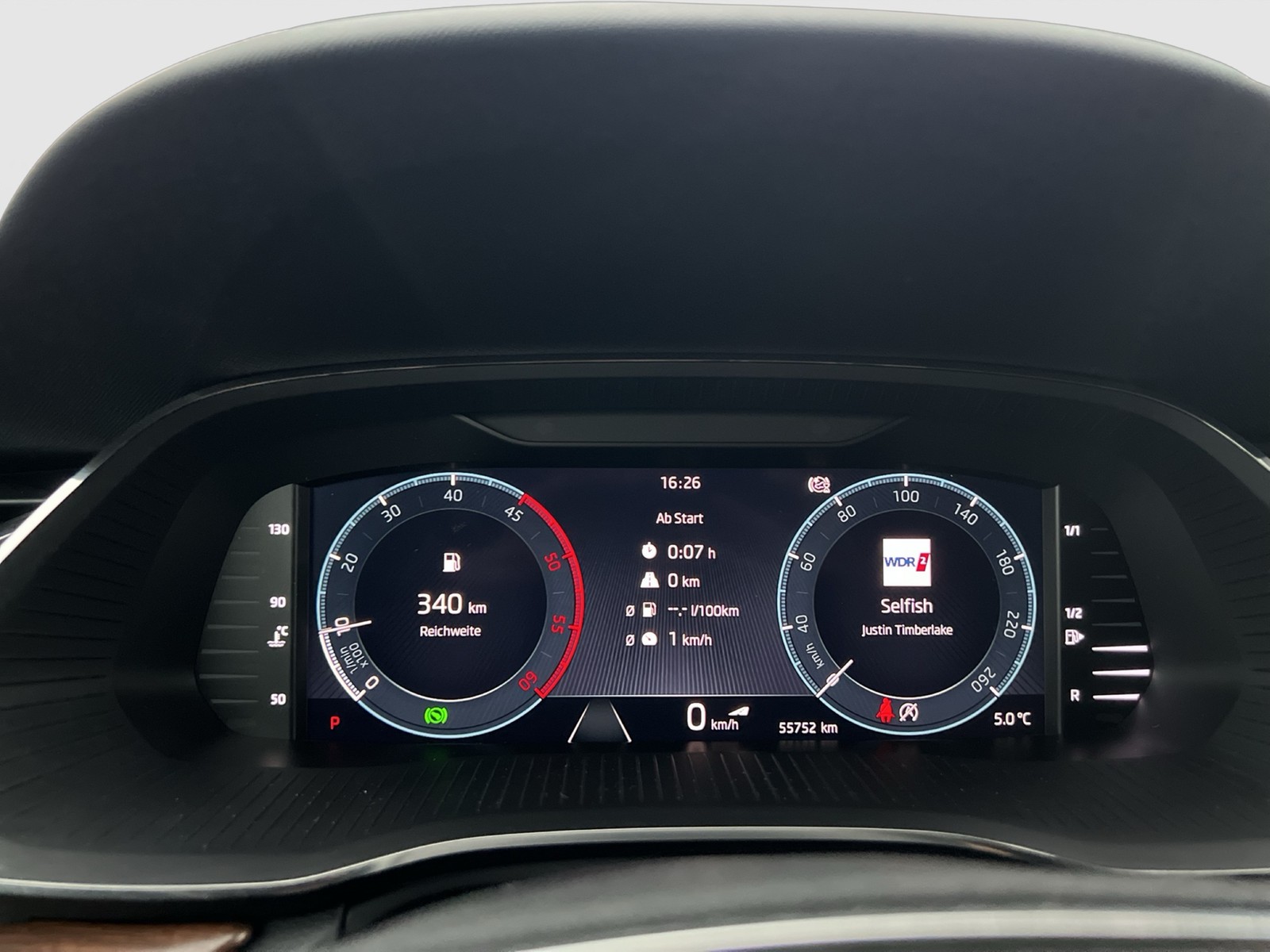 Skoda Octavia Combi 2.0 SCOUT 4X4 LM18 MATRIX CARPLAY