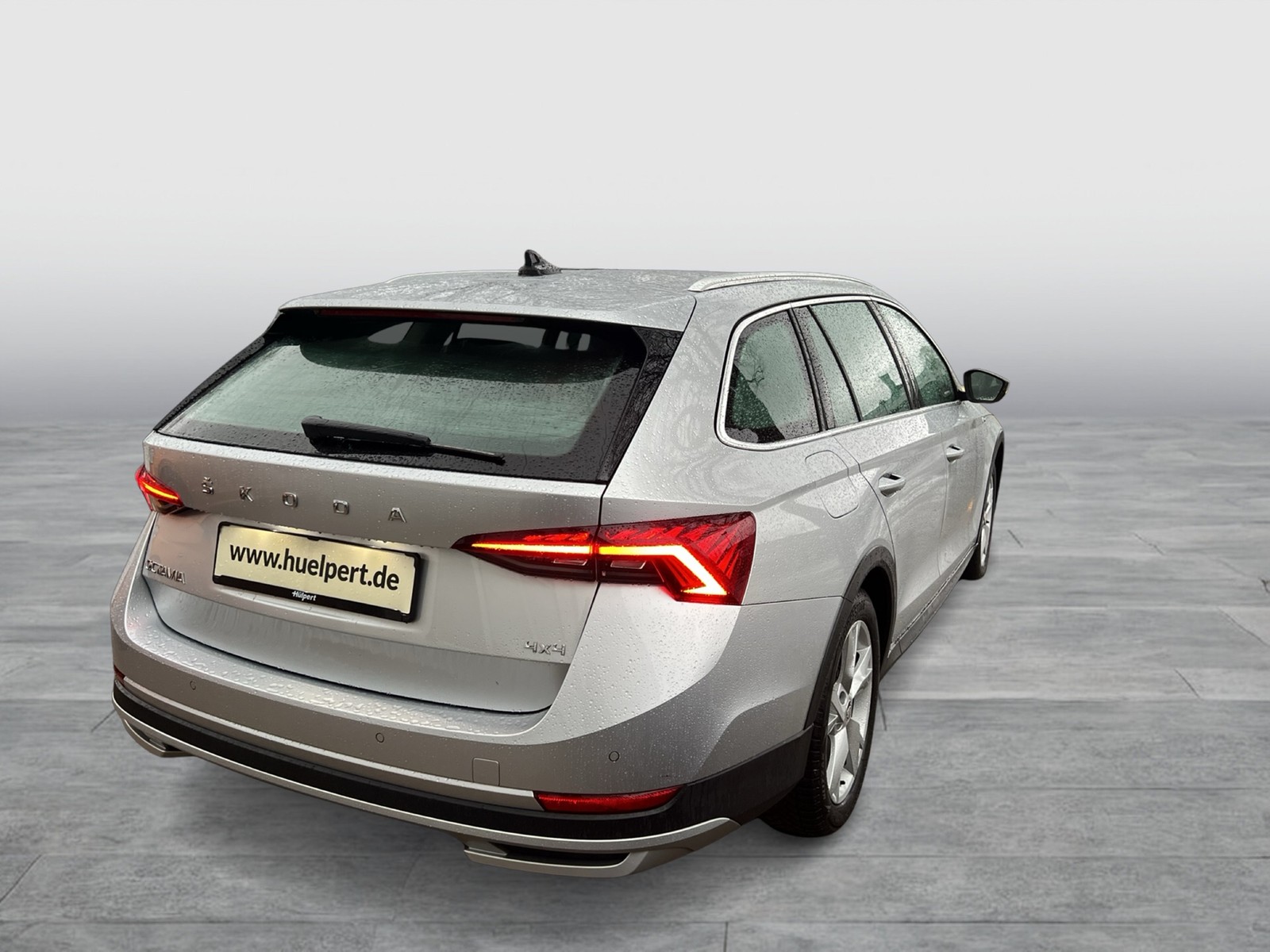 Skoda Octavia Combi 2.0 SCOUT 4X4 LM18 MATRIX CARPLAY