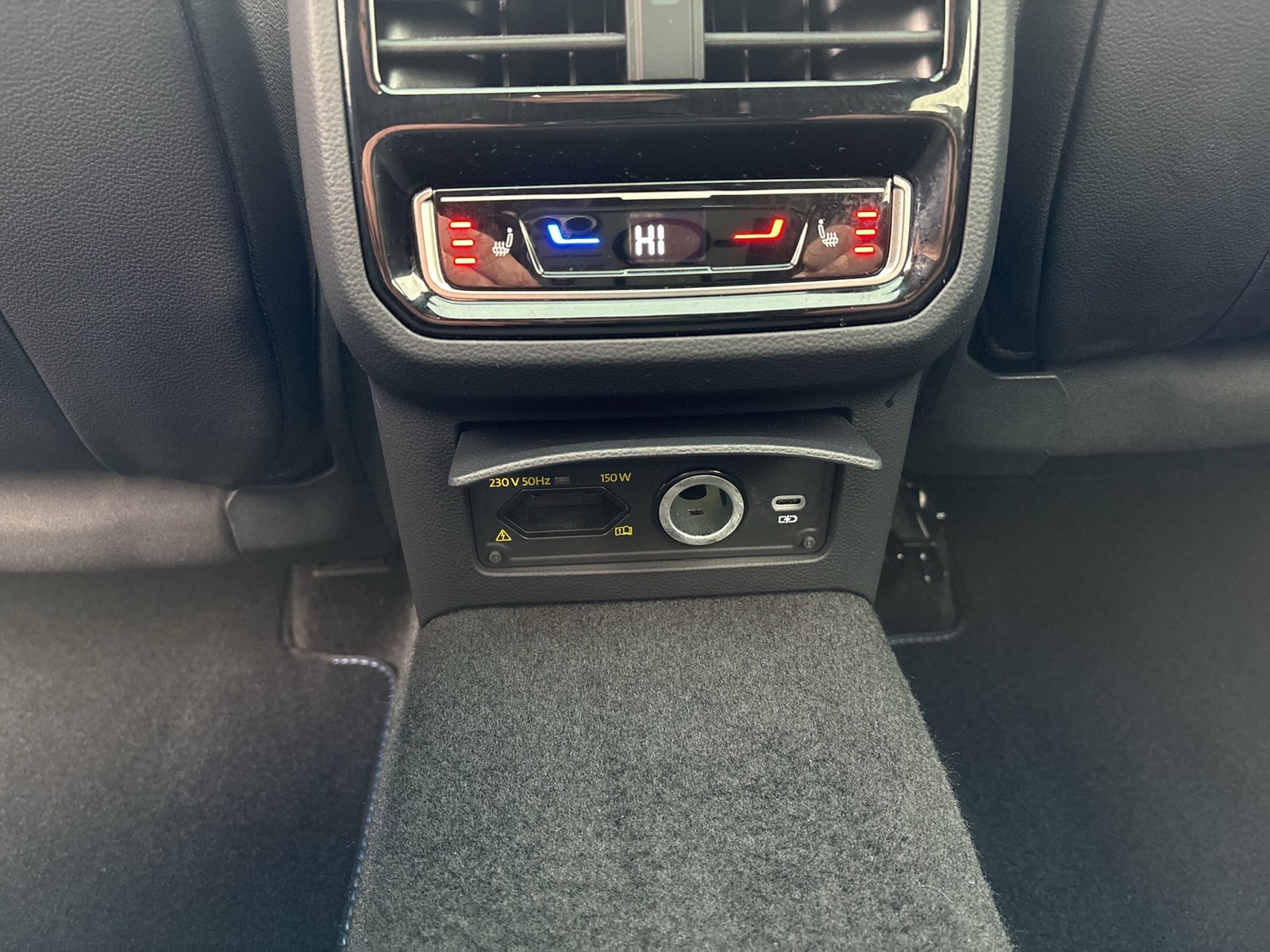 Volkswagen Arteon Shooting Brake 2.0 R 4X4 AHK 360°CAM LM20