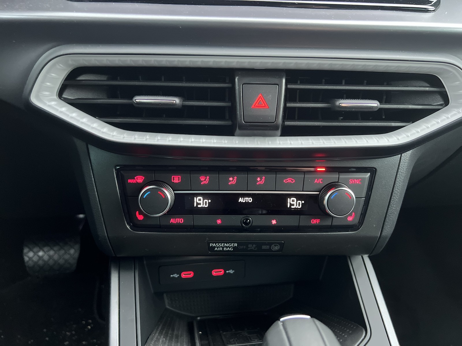 Seat Arona 1.0 FR BLACK EDITION DSG KEYLESS NAVI LM18