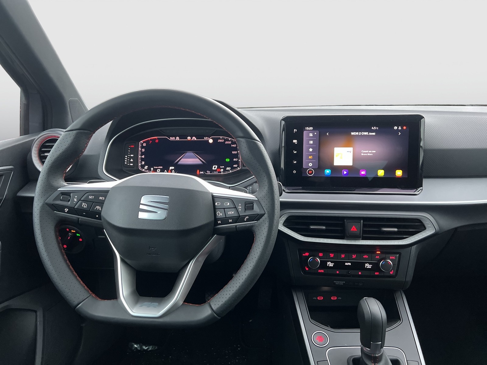 Seat Arona 1.0 FR BLACK EDITION DSG KEYLESS NAVI LM18