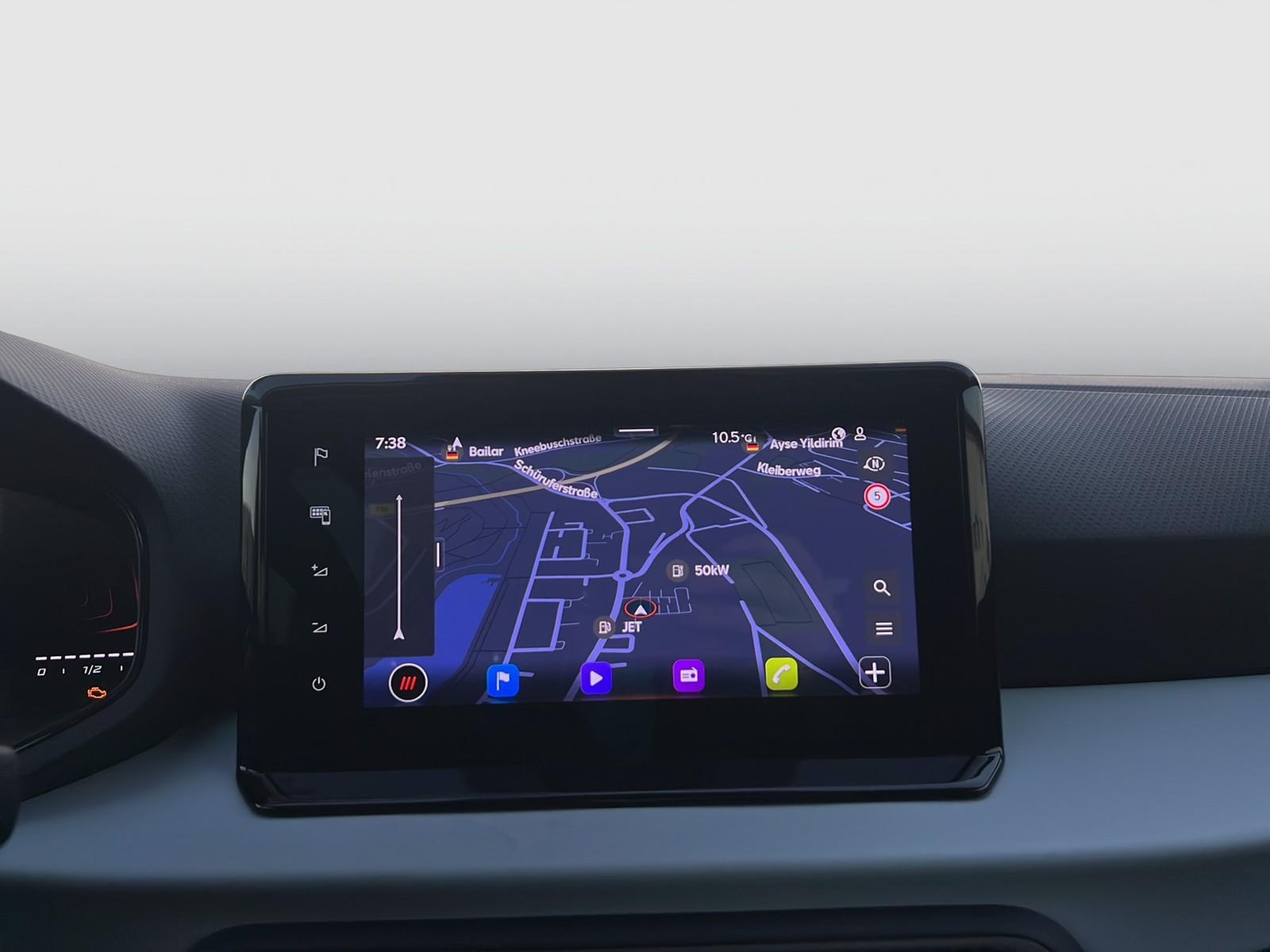 Seat Arona 1.0 ROAD EDITION DSG AHK-Vorb NAVI CAM