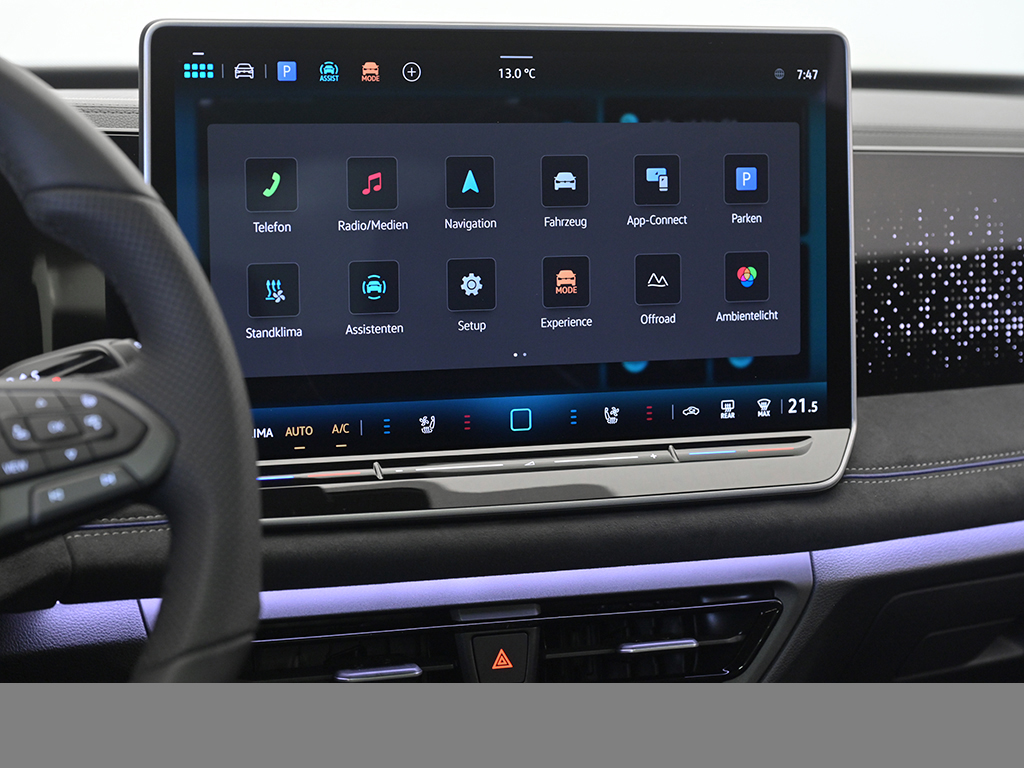 Volkswagen Tiguan 2.0 R-LINE BLACK STYLE 4X4 LEDER PANO AHK