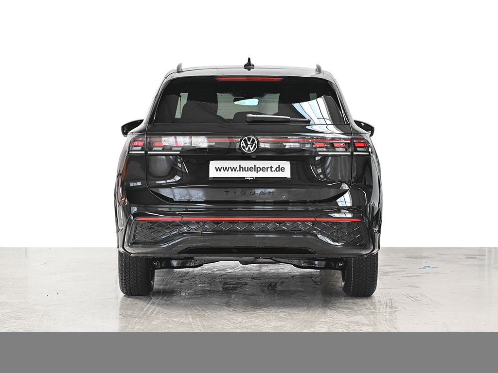 Volkswagen Tiguan 2.0 R-LINE BLACK STYLE 4X4 LEDER PANO AHK