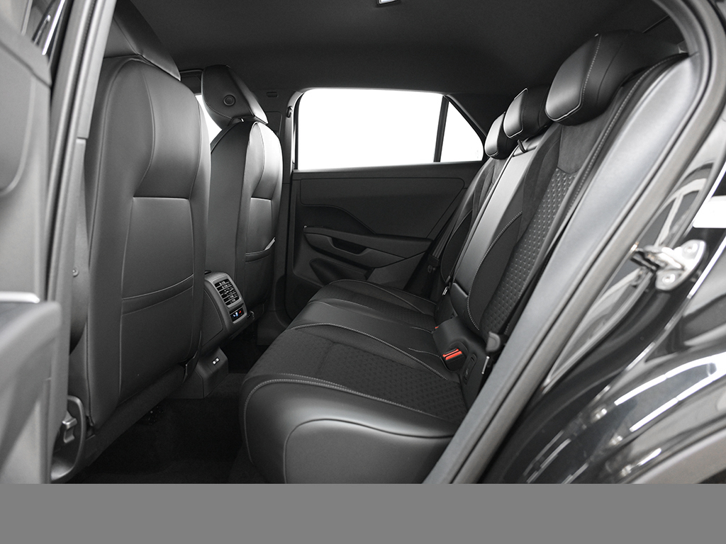 Volkswagen T-Roc 1.5 eTSI R-LINE BLACKSTYLE NEUESMODELL AHK