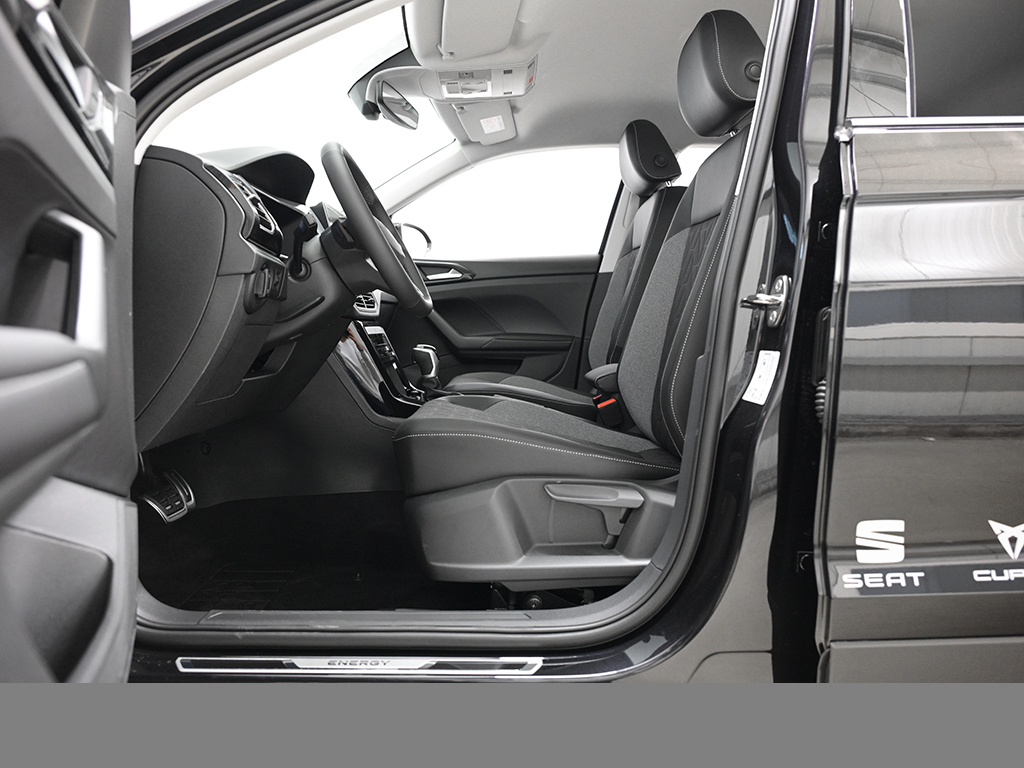 Volkswagen T-Cross 1.0 ENERGY CAM ACC NAVI CARPLAY SITZHZ.