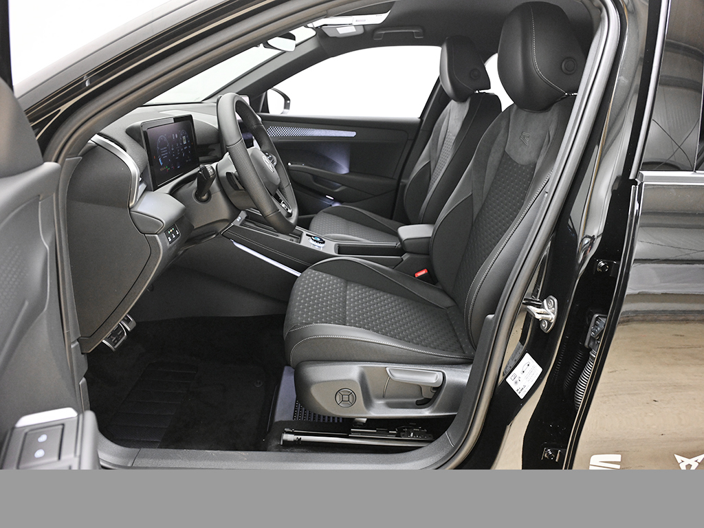 Volkswagen T-Roc 1.5 eTSI R-LINE BLACKSTYLE NEUESMODELL AHK