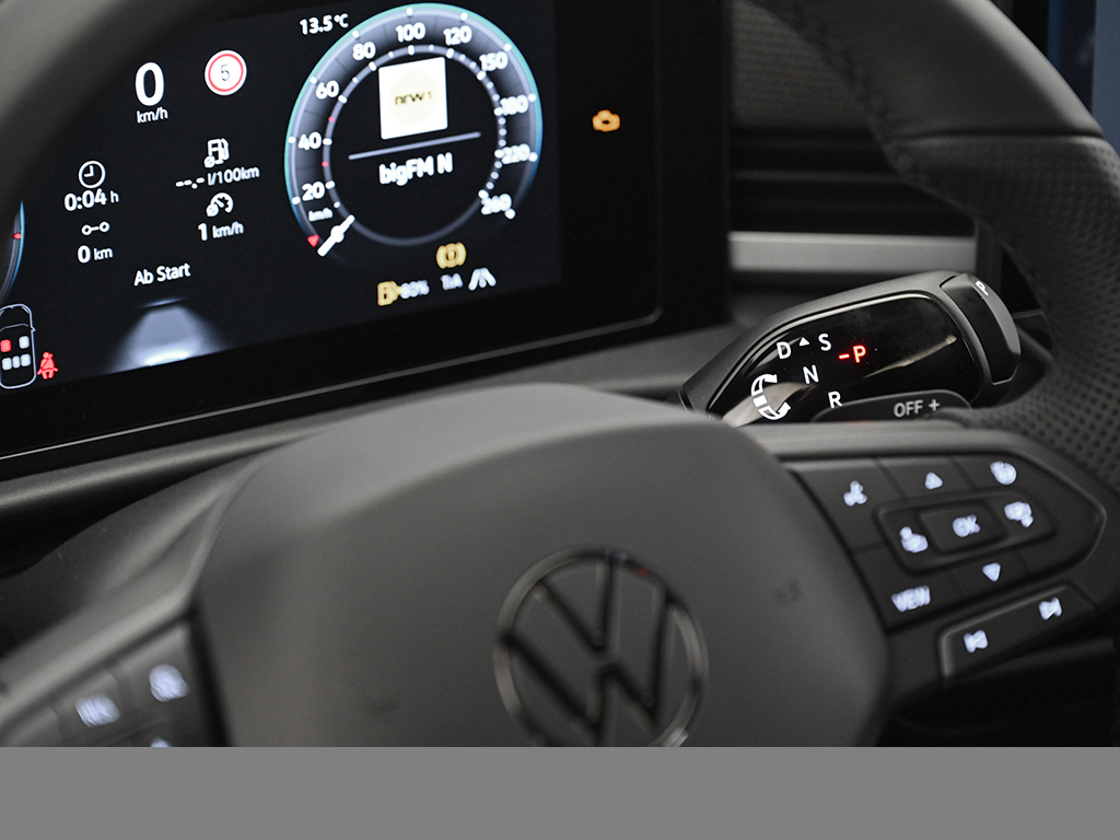 Volkswagen T-Roc 1.5 eTSI R-LINE BLACKSTYLE NEUESMODELL AHK