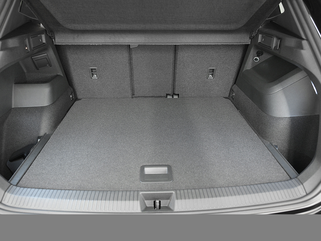 Volkswagen Tiguan 2.0 R-LINE BLACK STYLE 4X4 LEDER PANO AHK