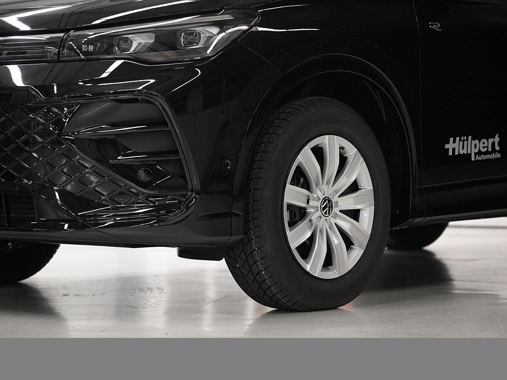 Volkswagen Tiguan 2.0 R-LINE BLACK STYLE 4X4 LEDER PANO AHK