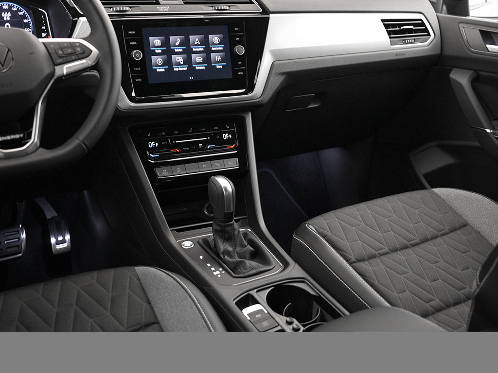 Volkswagen Touran 1.5 COMFORTLINE 7SITZE CAM ACC LM17 NAVI