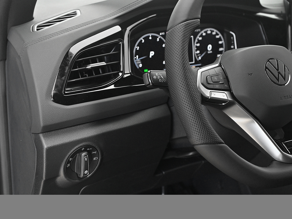 Volkswagen T-Roc Cabriolet 1.5 R-LINE BLACKSTYLE LEDER LM19