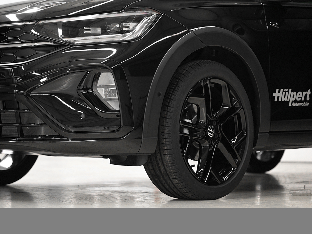 Volkswagen Taigo 1.0 R-LINE BLACK STYLE CAM ACC LM18 MATRIX