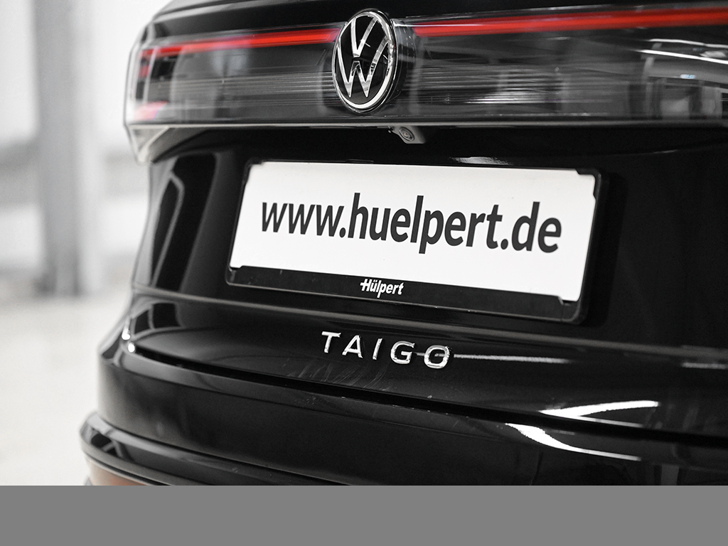 Volkswagen Taigo 1.0 R-LINE BLACK STYLE CAM ACC LM18 MATRIX