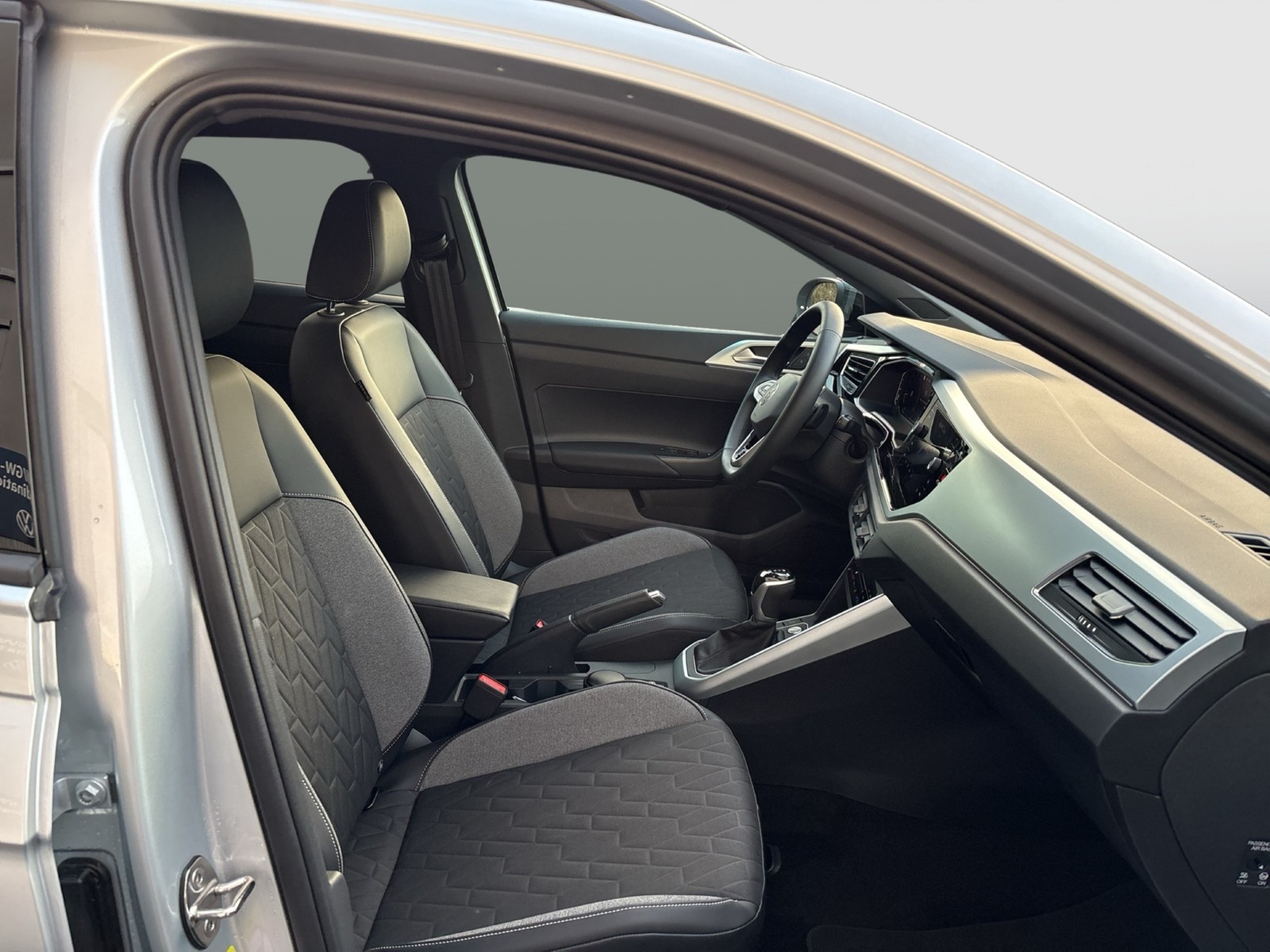 Volkswagen Taigo 1.5 GOAL ACC LM17 NAVI CARPLAY SITZHEIZUNG