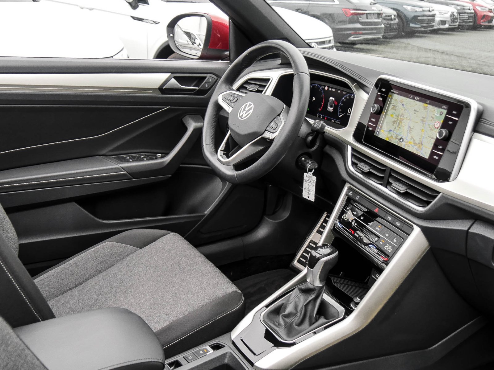 Volkswagen T-Roc Cabriolet 1.5 MOVE CAM ACC 17Z NAVI SITZHZ