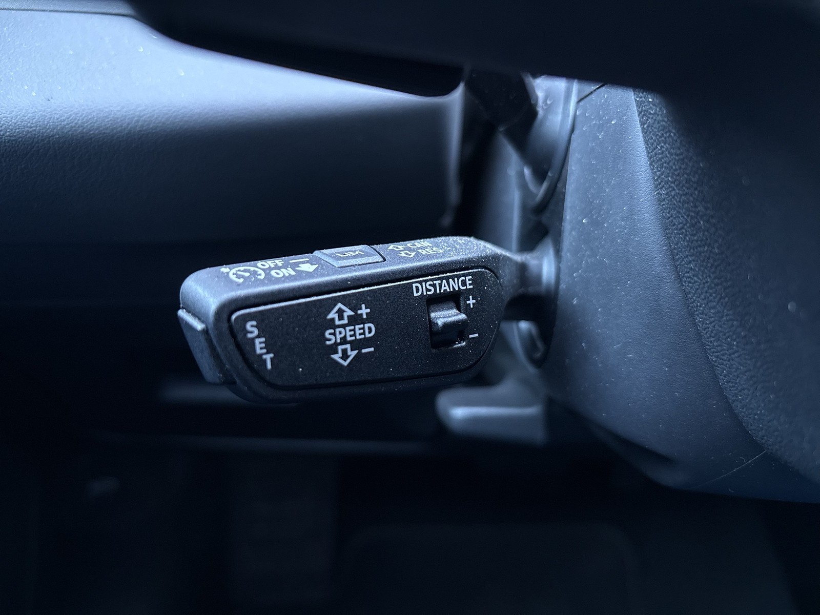 Audi A5 Avant quattro S LINE AHK B&O 360°CAM ACC LM19