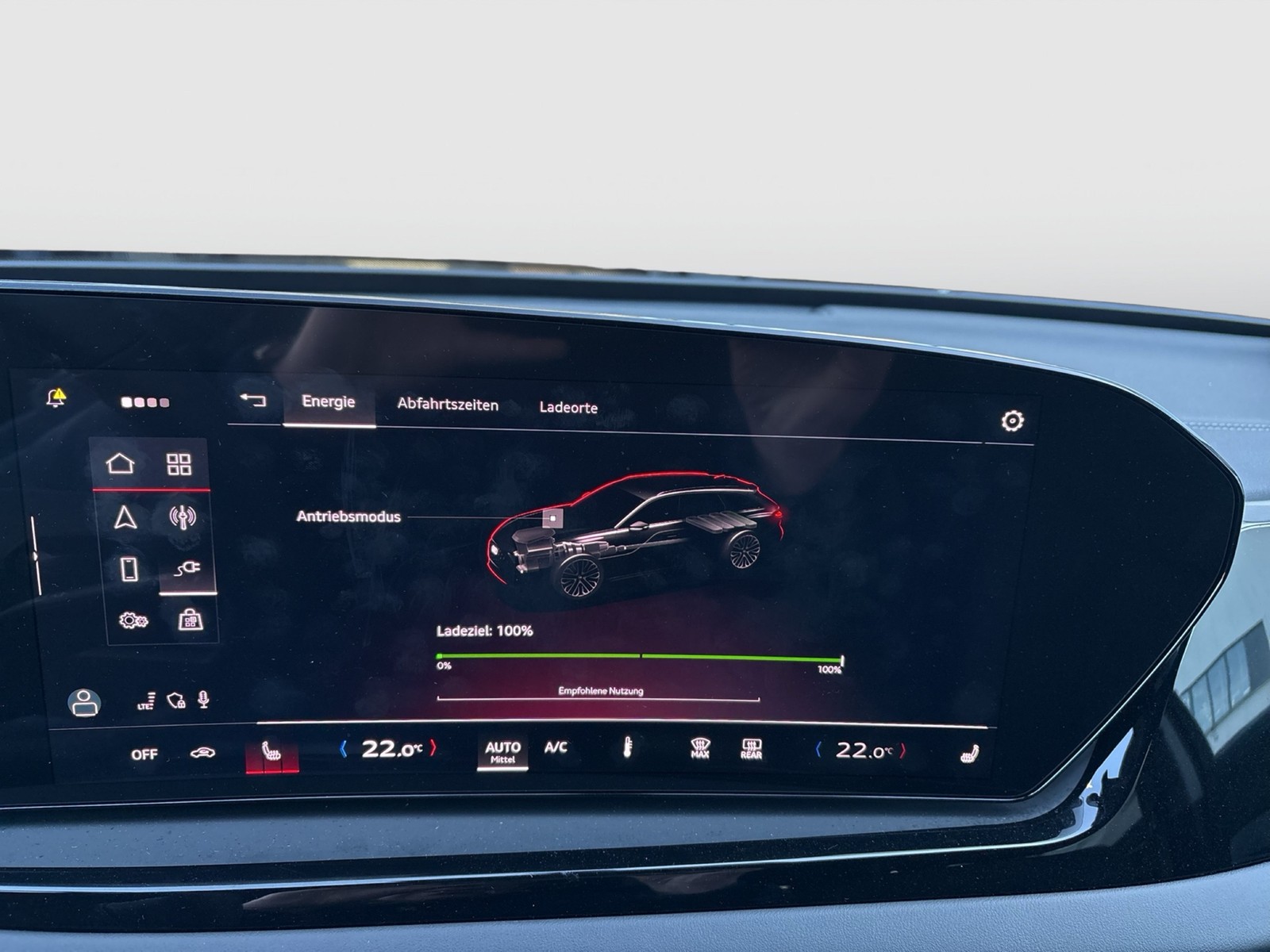 Audi A5 Avant quattro HYBRID AHK CAM ACC LM18 EKLAPPE