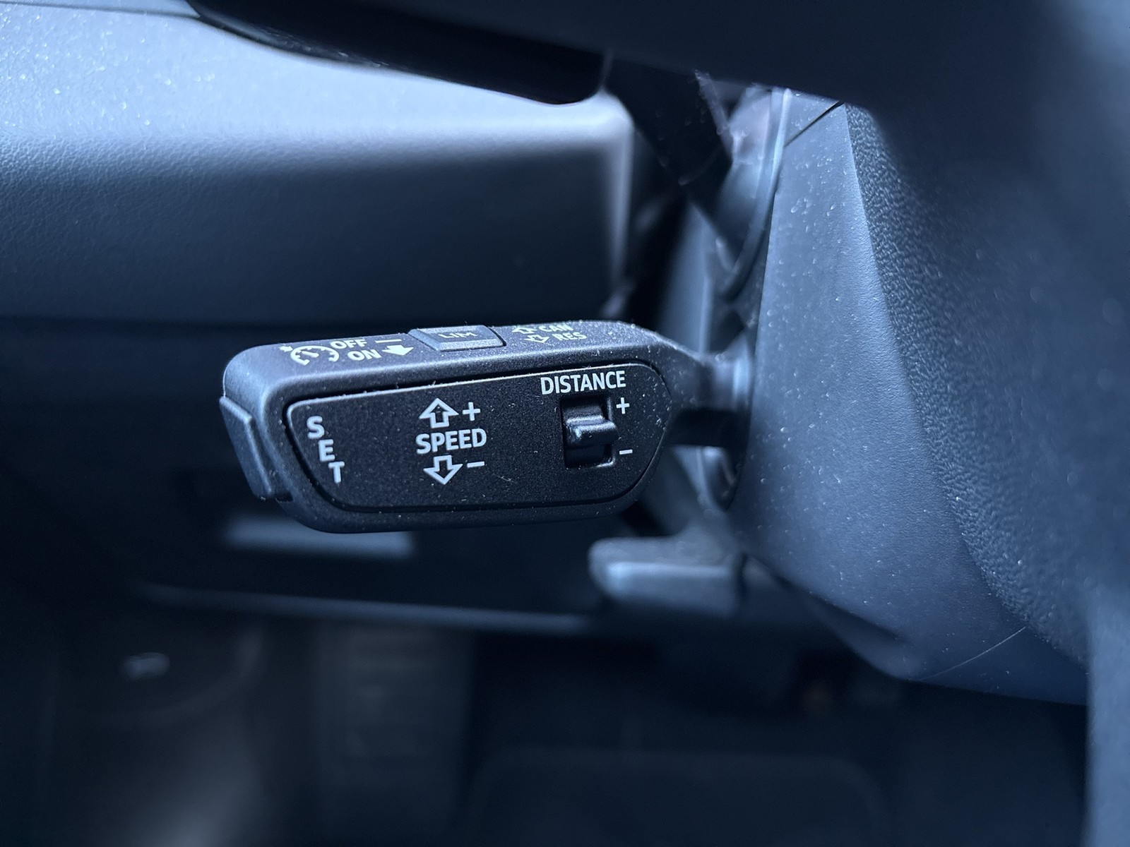 Audi A5 Avant quattro HYBRID AHK CAM ACC LM18 EKLAPPE