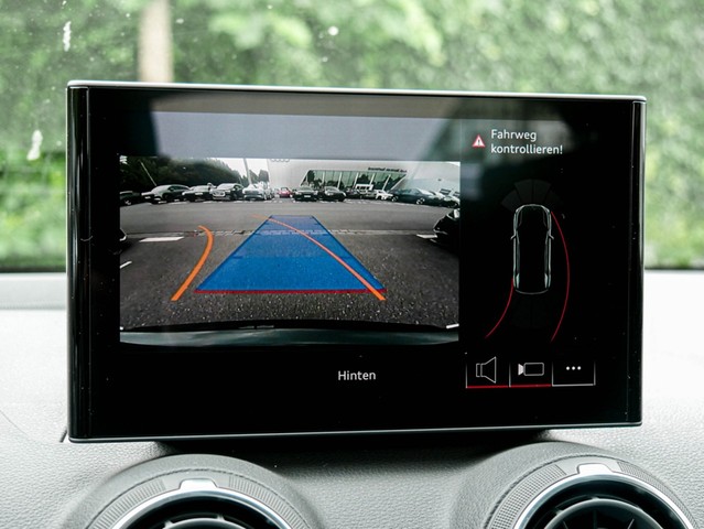 Audi Q2 35 advanced CAM LM18 E-KLAPPE NAVI+ SITZHEIZ.