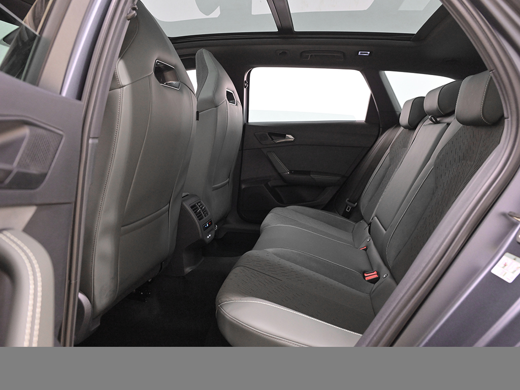 Cupra Leon ST 2.0 VZ DSG 4DRIVE TRIBE EDITION SONDERM