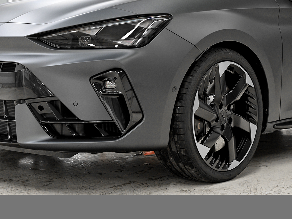 Cupra Leon ST 2.0 VZ DSG 4DRIVE TRIBE EDITION SONDERM
