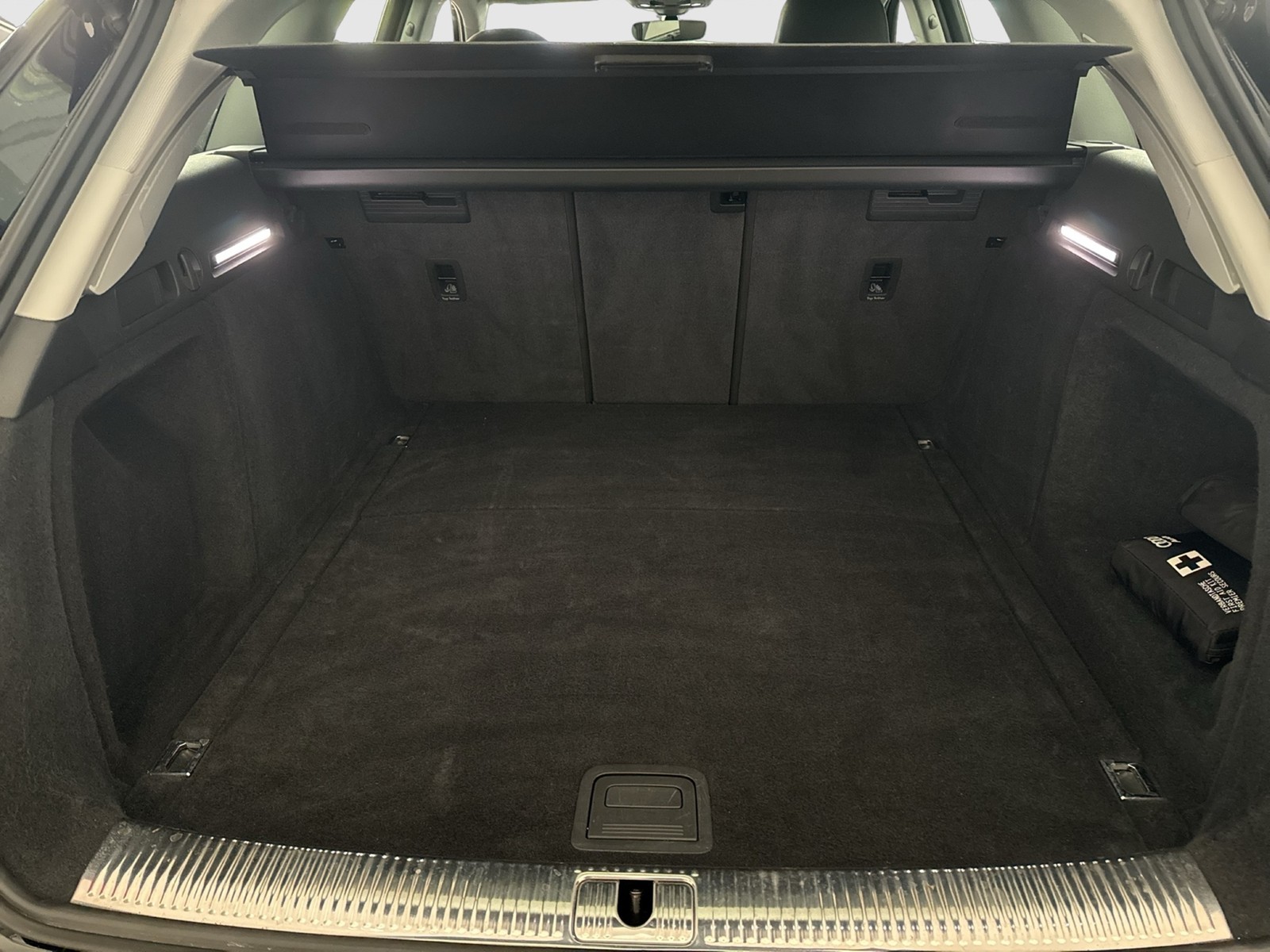 Audi A4 Avant 35 eKLAPPE NAVI+ ALU SITZHEIZUNG