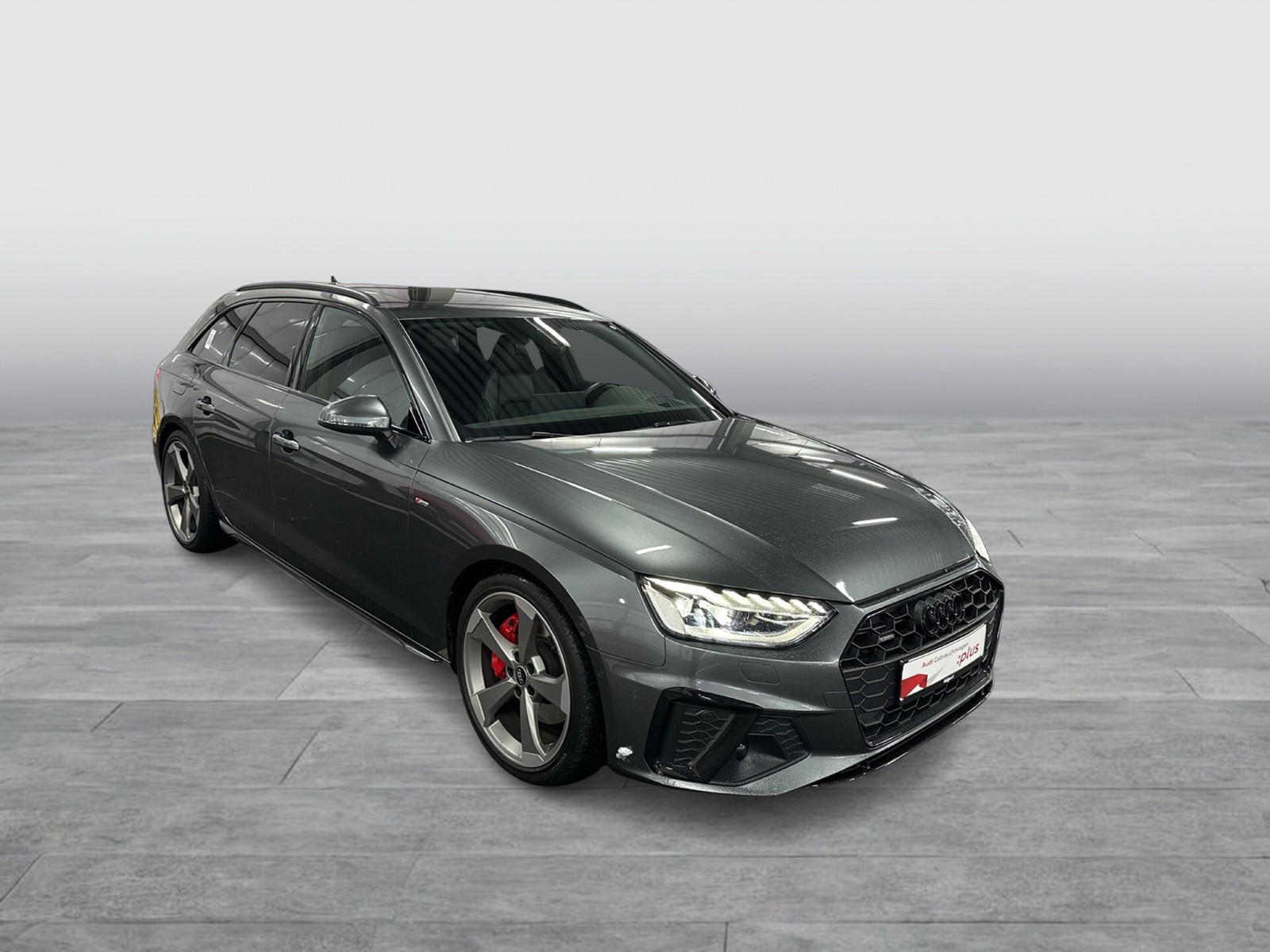 Audi A4 Avant 45 Q. S LINE BLACKPAK PANO B&O ALU19