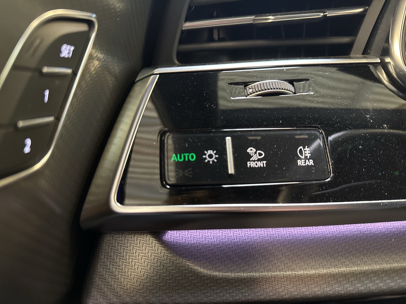 Audi RS Q8 Qu. KERAMIK PANO B&O 360CAM ALU23"
