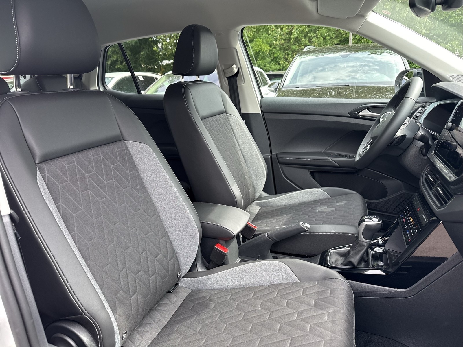 Volkswagen T-Cross 1.5 GOAL ACC MATRIX NAVI ALU CARPLAY