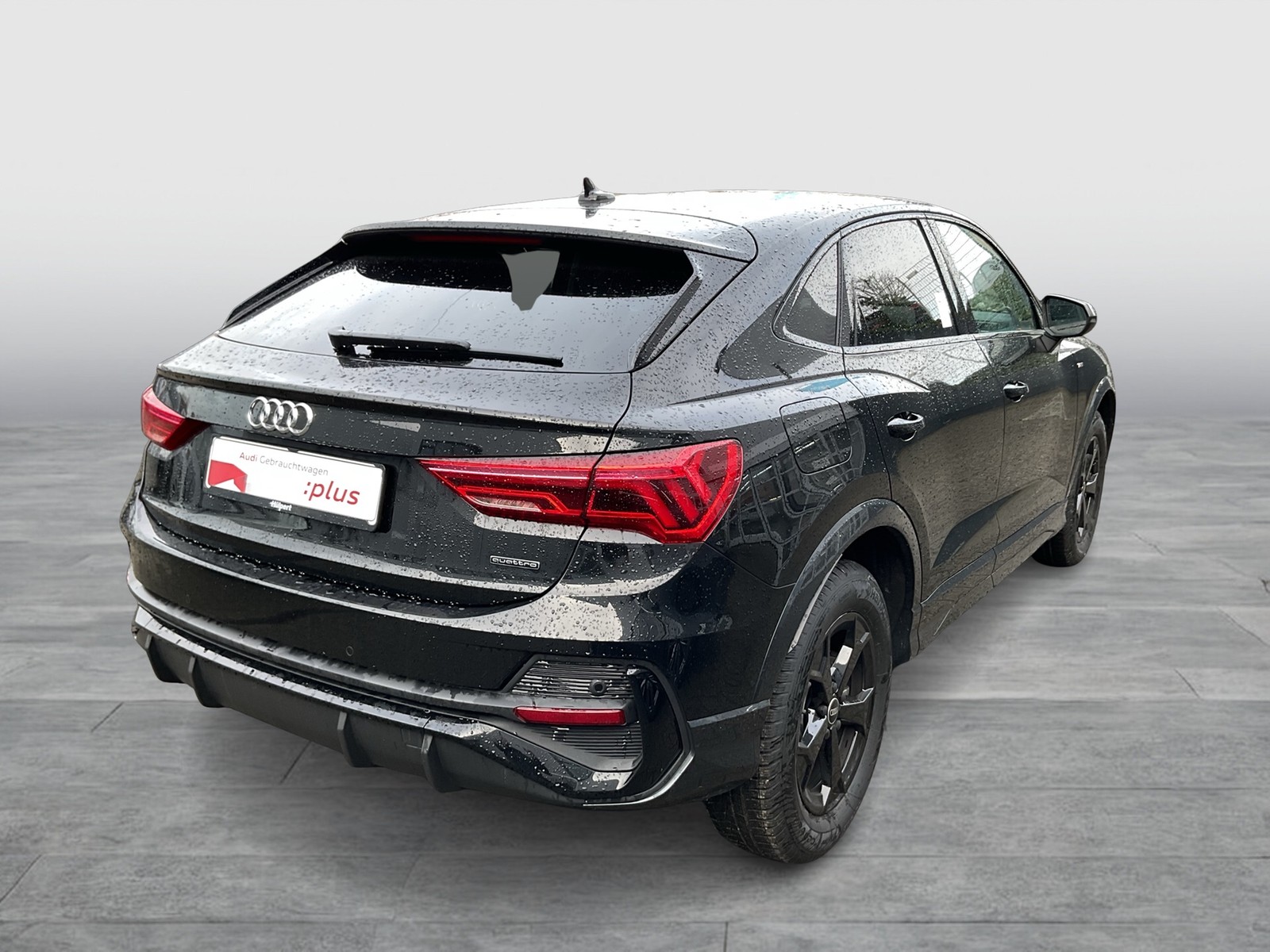 Audi Q3 Sportback 45 quattro S LINE BLACKPAK AHK LM19