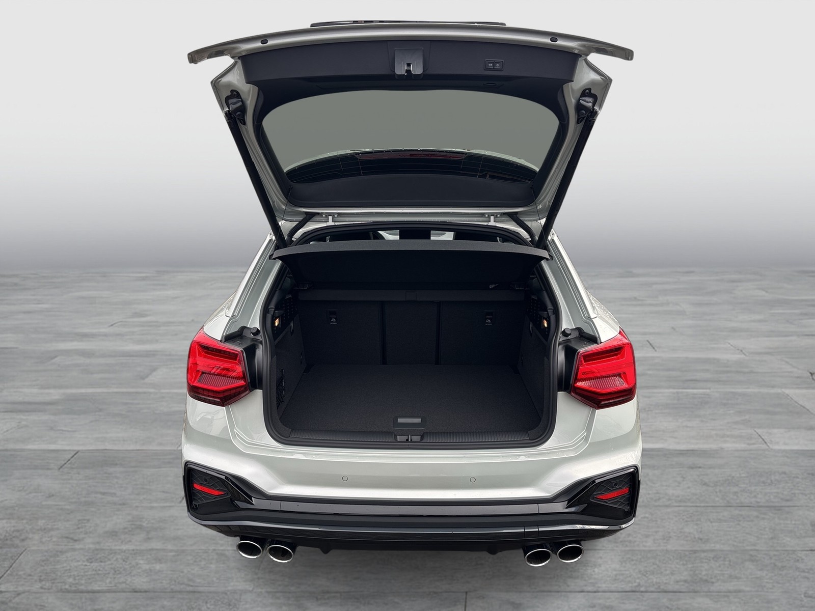 Audi SQ2 quattro BLACKPAK CAM ACC LM18 E-KLAPPE NAVI+