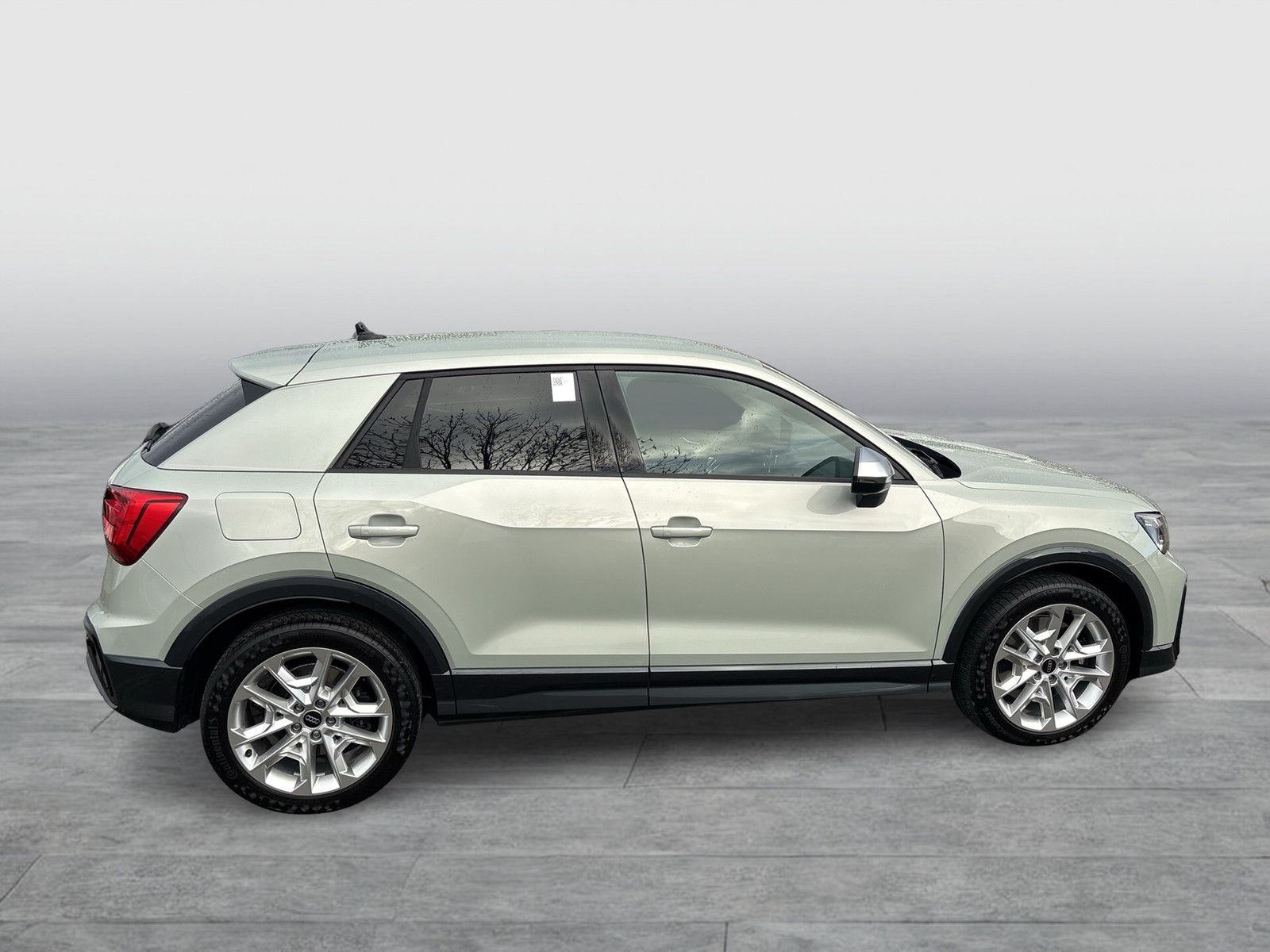 Audi SQ2 quattro BLACKPAK CAM ACC LM18 E-KLAPPE NAVI+