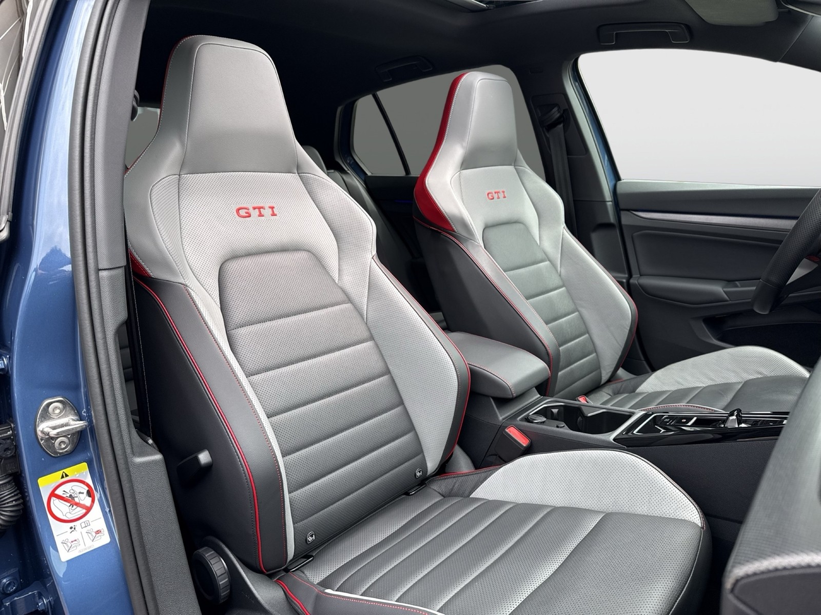 Volkswagen Golf 2.0 GTI CLUBSPORT LEDER PANO ALU19 HUD
