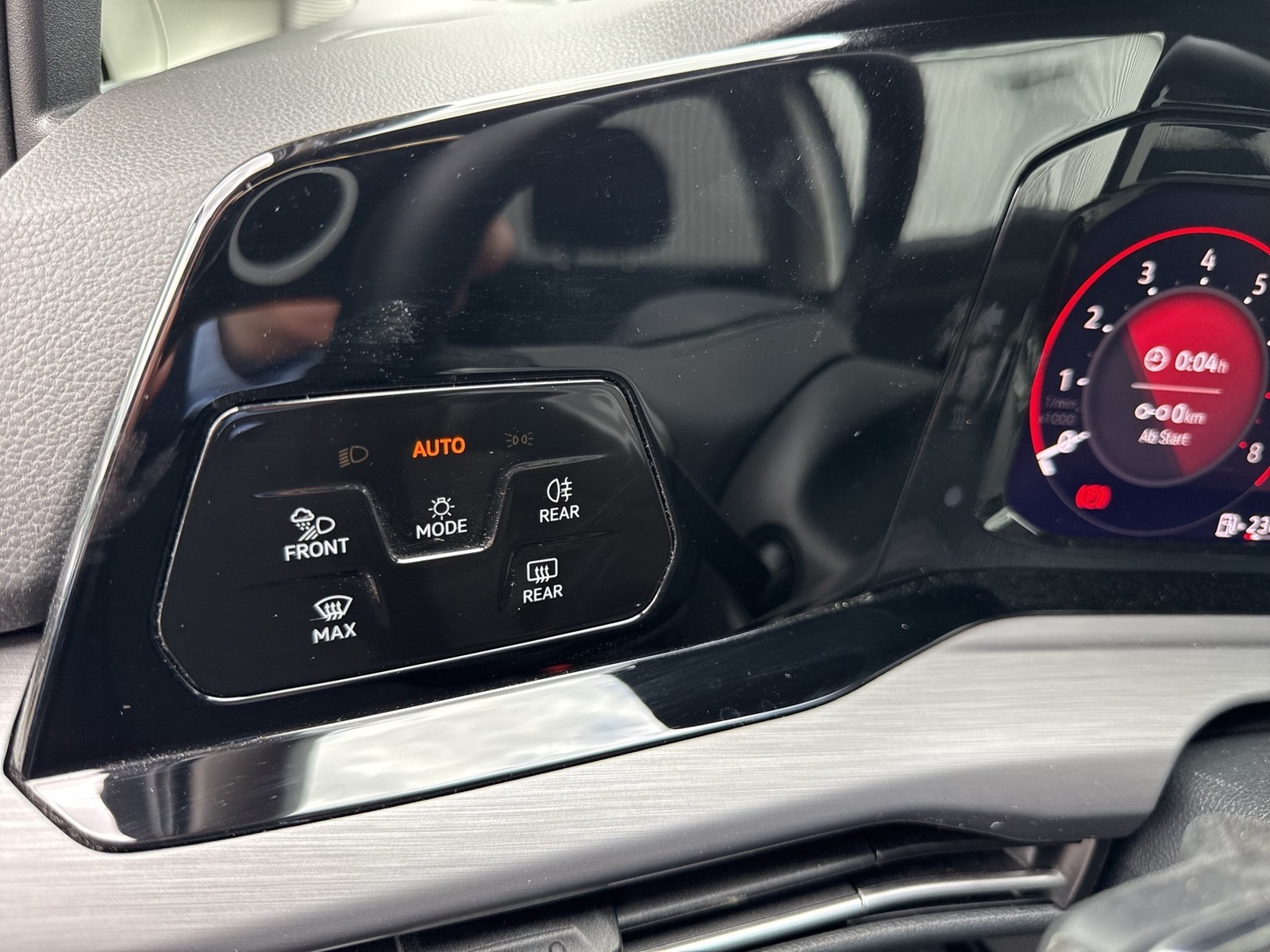 Volkswagen Golf VIII 1.5 STYLE CAM ACC LM18 LED+ NAVI