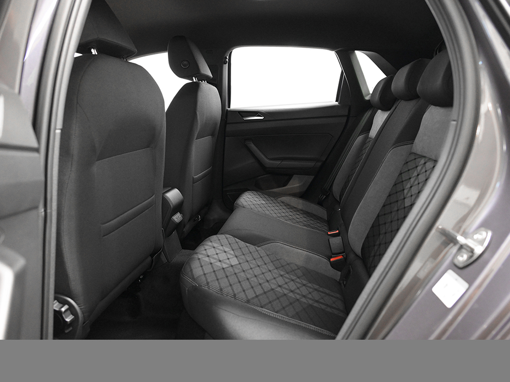 Volkswagen Polo R-LINE NAVI KEYLESS CAM MATRIXLED ACC LM17
