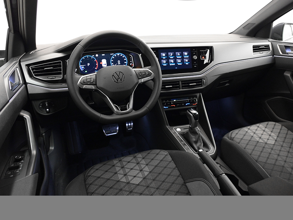 Volkswagen Polo R-LINE NAVI KEYLESS CAM MATRIXLED ACC LM17