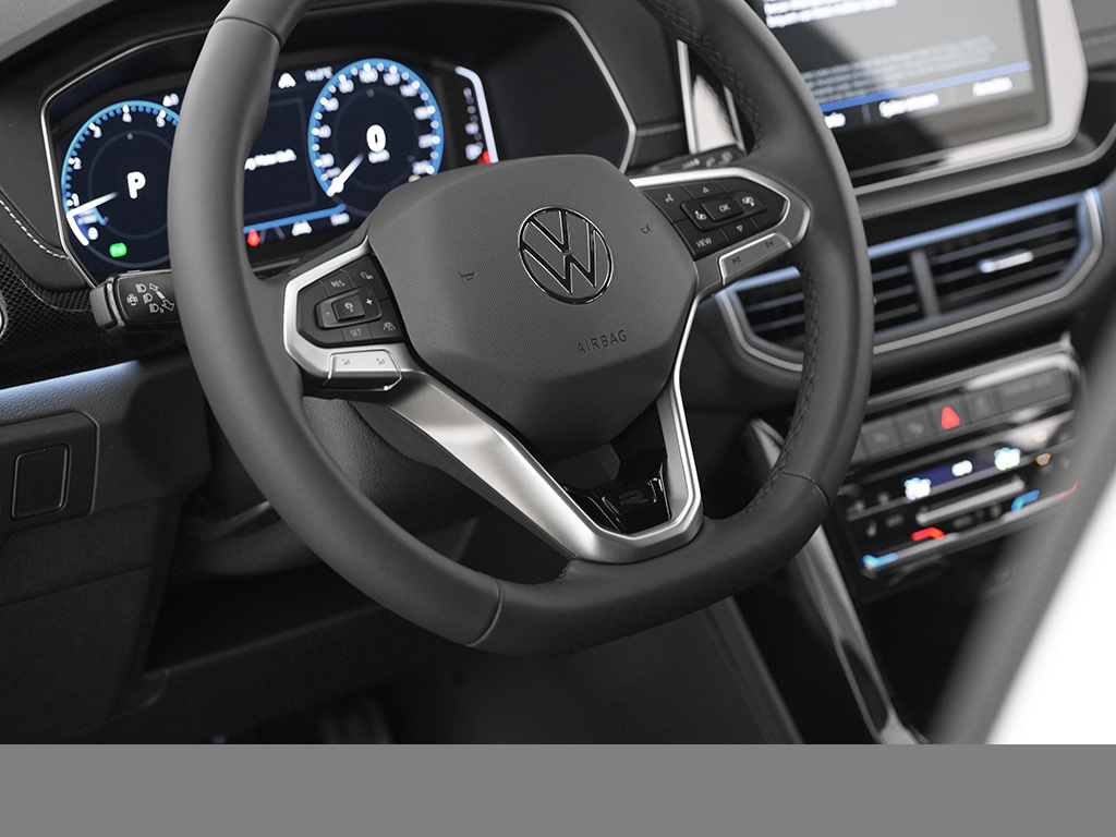 Volkswagen T-Cross 1.5 R-LINE DSG AHK NAVI KEYLESS CAM