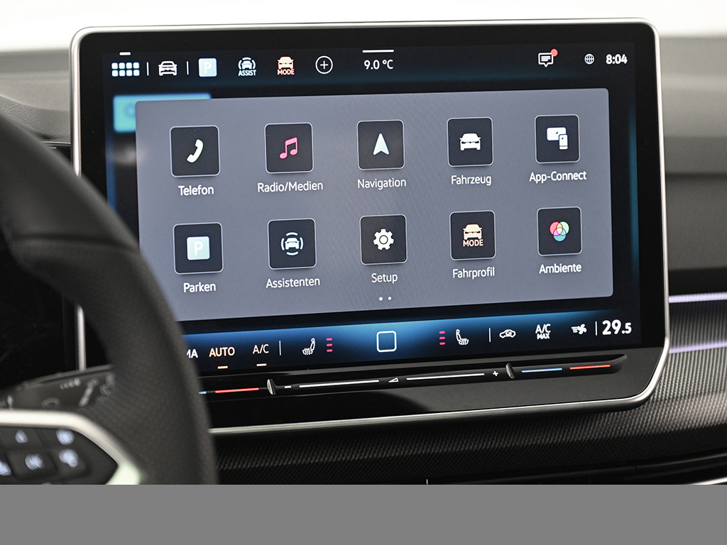 Volkswagen Golf 2.0 R-LINE DSG 4X4 AHK PANO MATRIXLED LM18