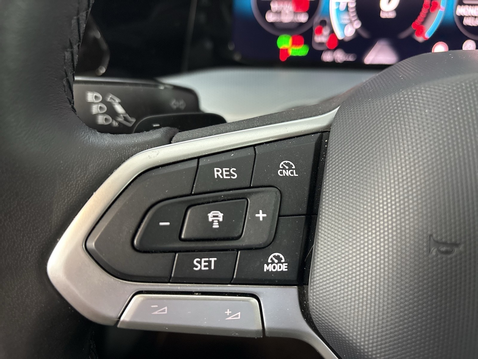 Volkswagen Golf VIII 1.5 eTSI GOAL AHK CAM ACC NAVI LED+