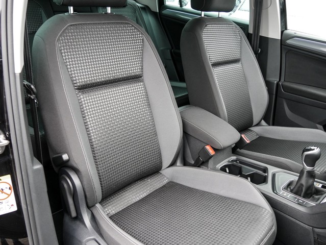 Volkswagen Tiguan 1.5 ACTIVE KAMERA eKLAPPE SITZHEIZ NAVI
