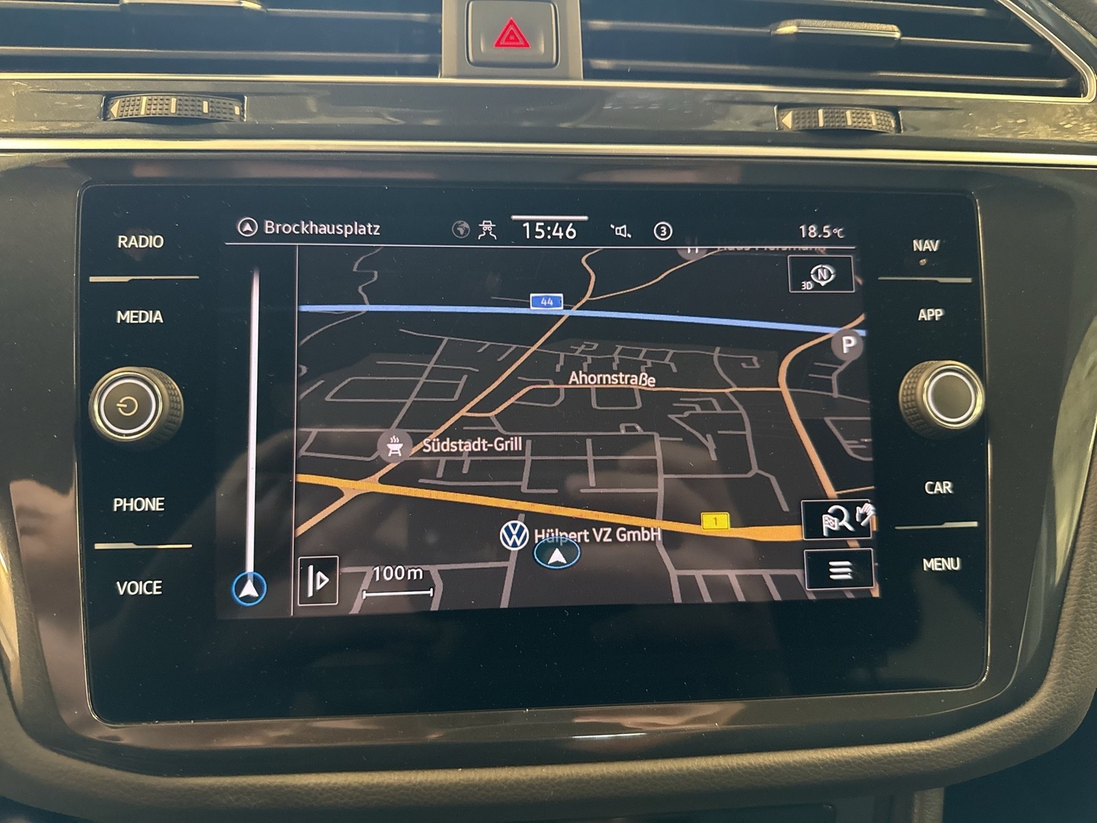 Volkswagen Tiguan 1.5 LIFE KAMERA ALU18 eKLAPPE NAVI