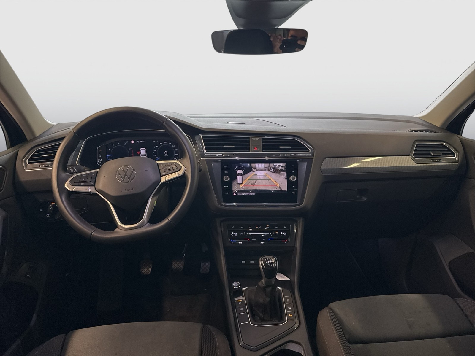 Volkswagen Tiguan 1.5 LIFE KAMERA ALU18 eKLAPPE NAVI