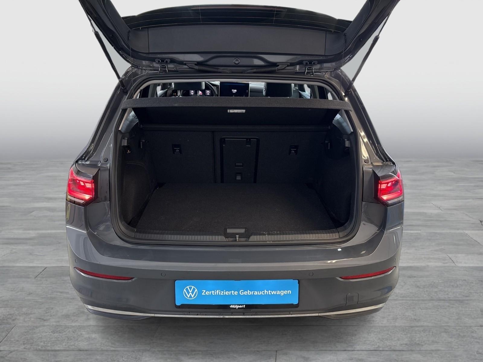 Volkswagen Golf VIII 1.5 eTSI GOAL AHK CAM ACC MATRIX NAVI