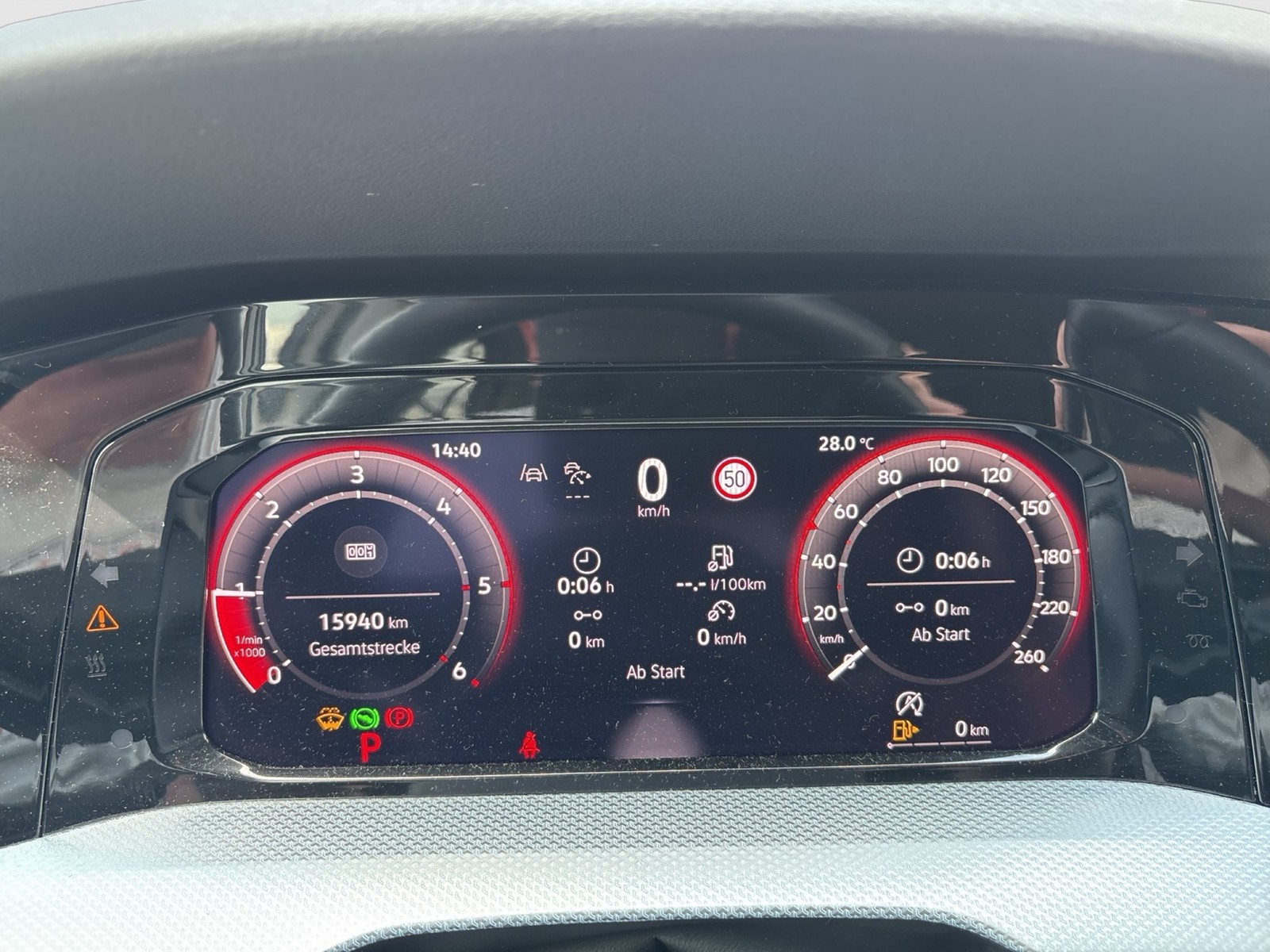 Volkswagen Golf VIII 2.0 GOAL AHK CAM ACC NAVI LED+ CARPLAY